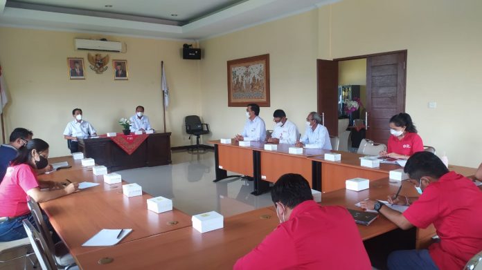 Rapat perdana di tahun 2022